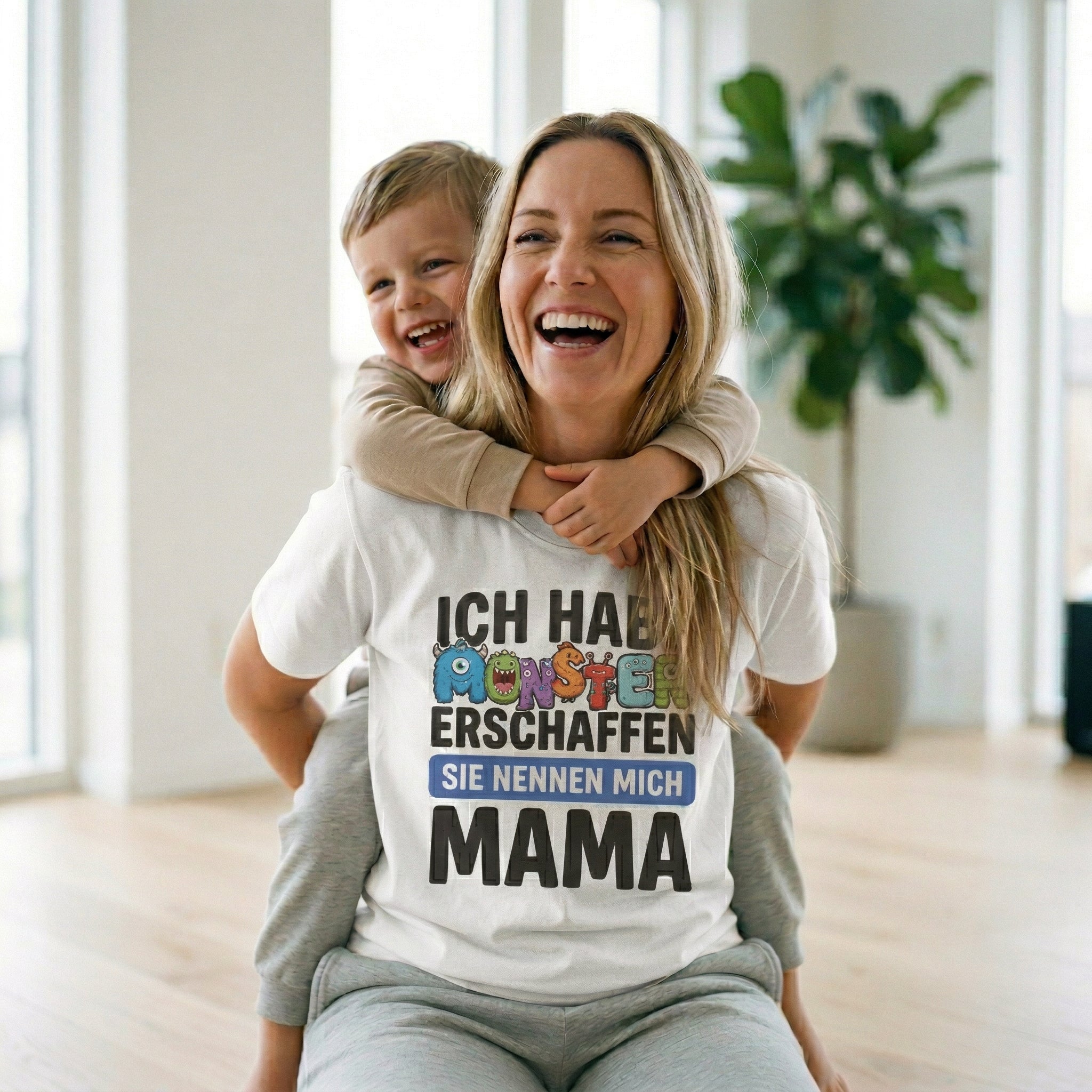 "Monster" Personalisiertes Muttertags T-Shirt